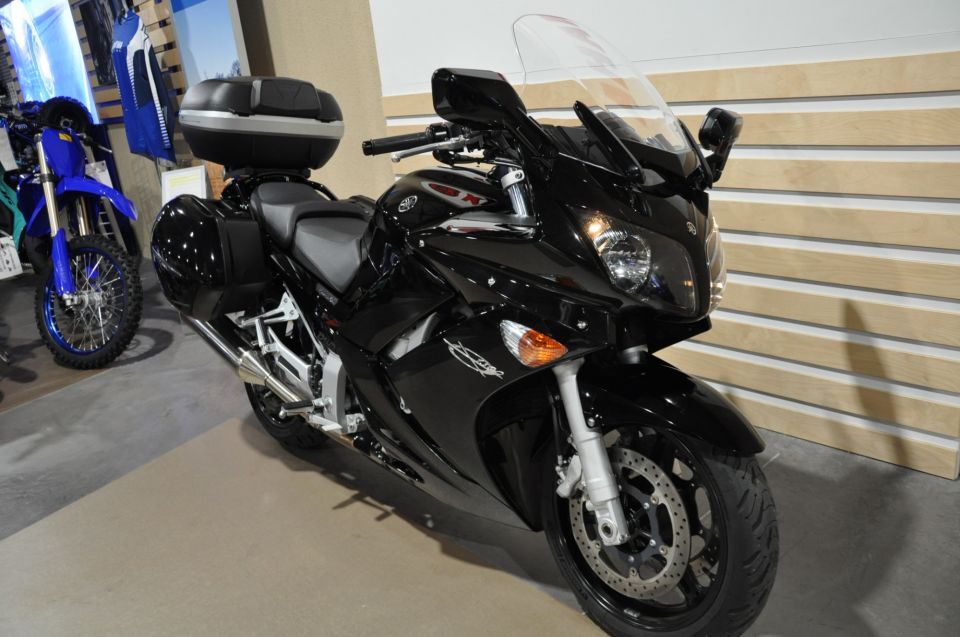 YAMAHA FJR 1300 AS 4