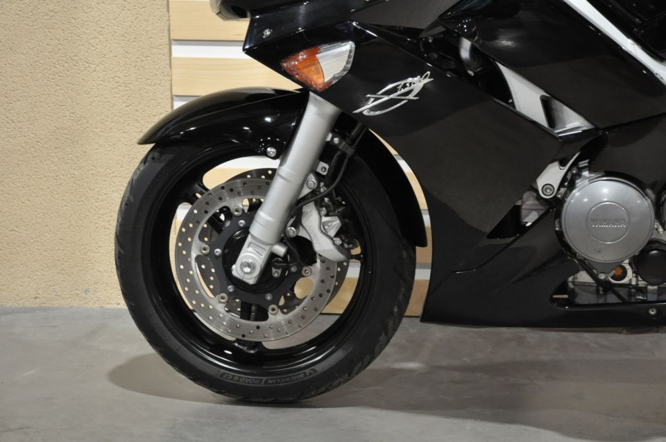YAMAHA FJR 1300 AS 4