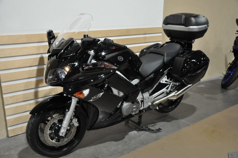 YAMAHA FJR 1300 AS 4