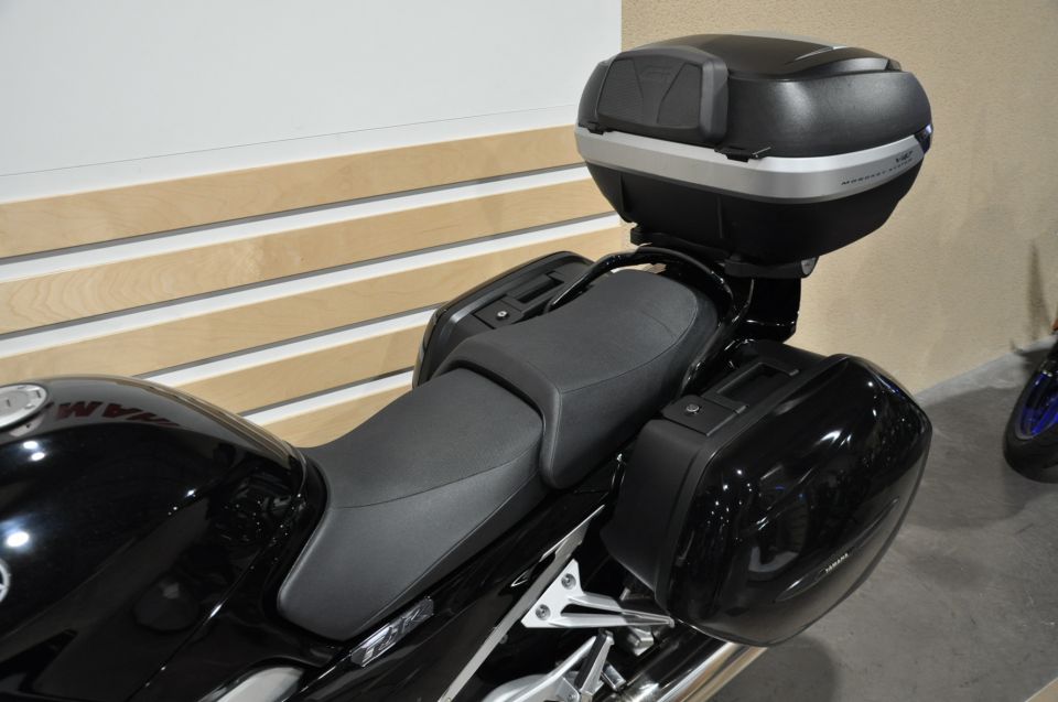 YAMAHA FJR 1300 AS 4