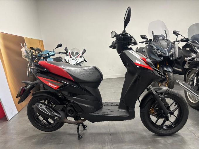 APRILIA SR 50 4