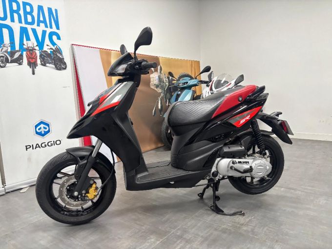 APRILIA SR 50 4