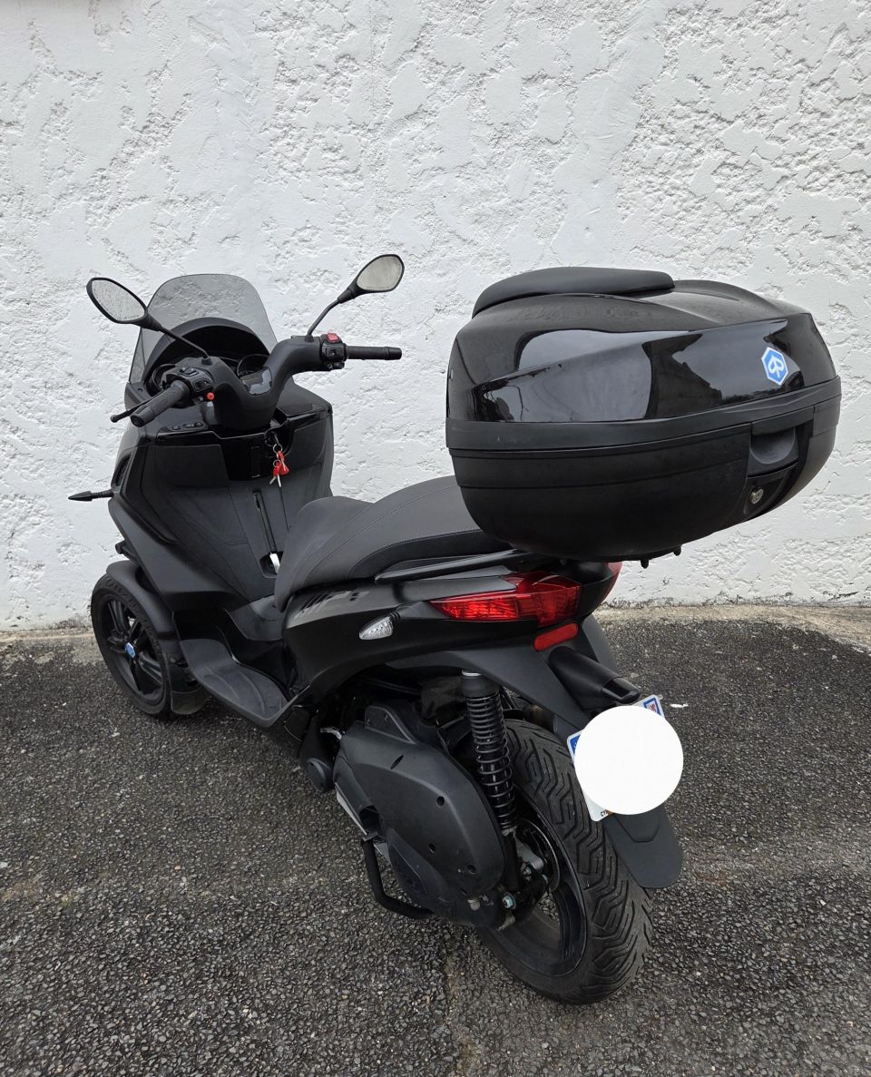 PIAGGIO MP3 300 HPE ABS ASR EURO5 4