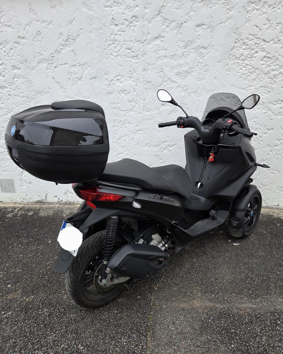 PIAGGIO MP3 300 HPE ABS ASR EURO5 4