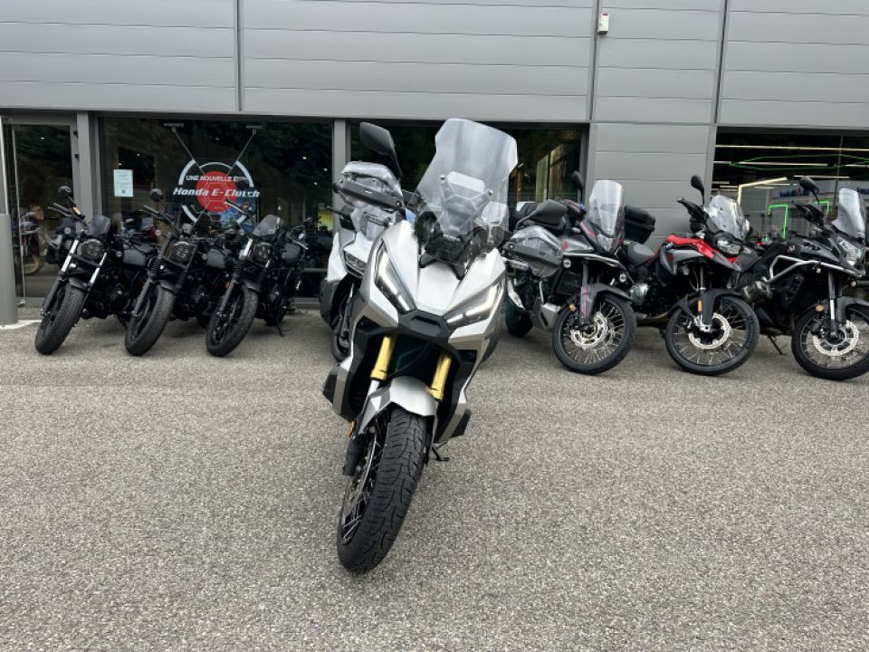 HONDA X-ADV 750 4