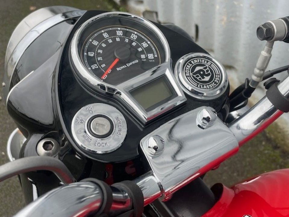 ROYAL ENFIELD CLASSIC 350 CHROME 4