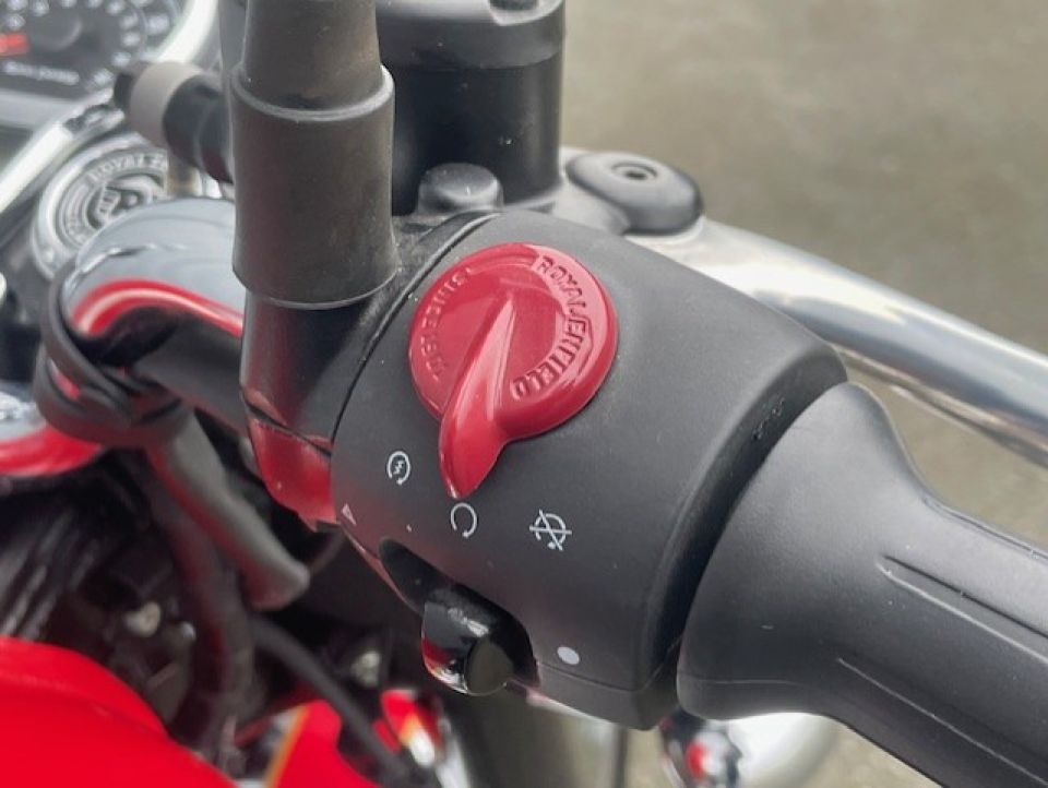 ROYAL ENFIELD CLASSIC 350 CHROME 4