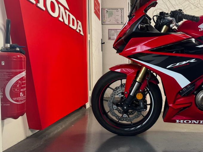 HONDA CBR 500 R 4