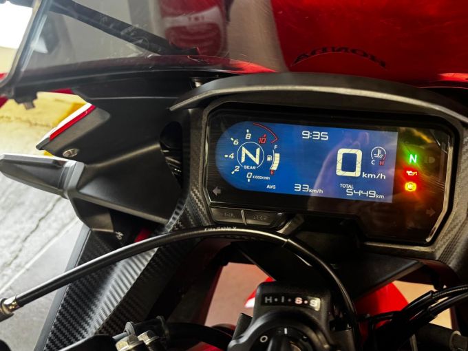 HONDA CBR 500 R 4
