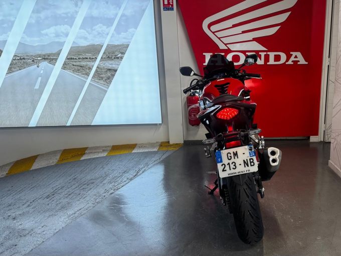 HONDA CBR 500 R 4
