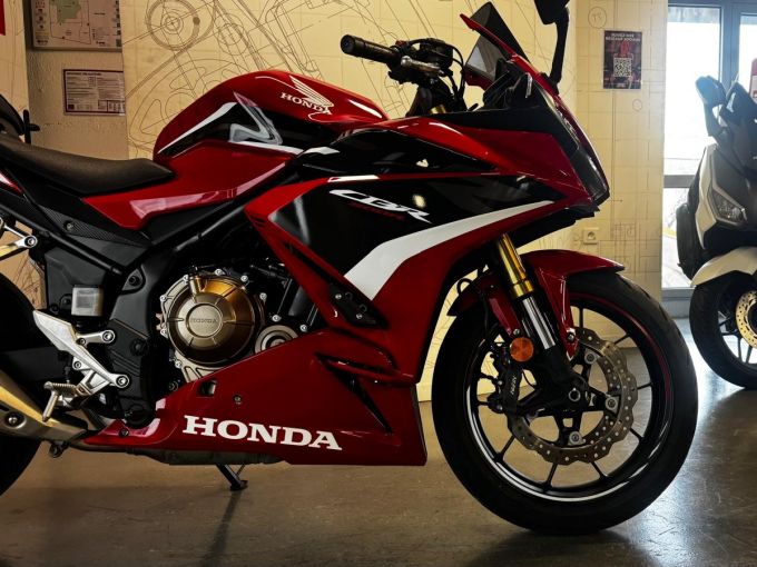HONDA CBR 500 R 4