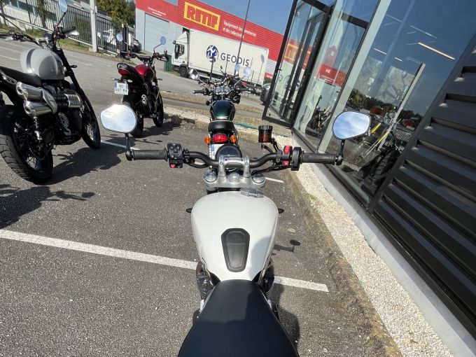 TRIUMPH SPEED TWIN 1200 4