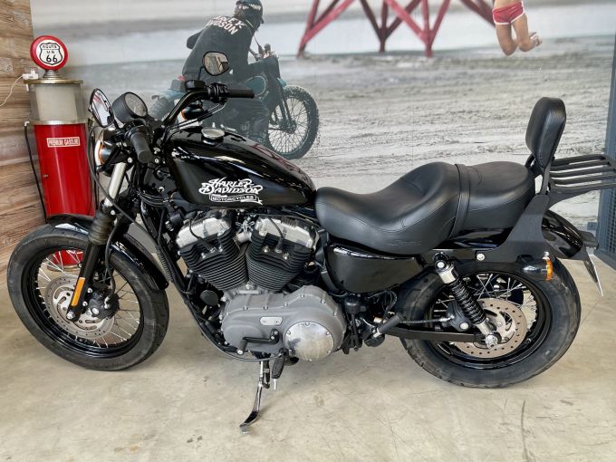 HARLEY-DAVIDSON SPORTSTER NIGHTSTER 1200 4