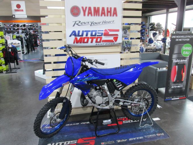 YAMAHA 125 YZ 2024 4