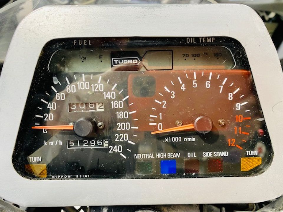 SUZUKI XN 85 TURBO 4