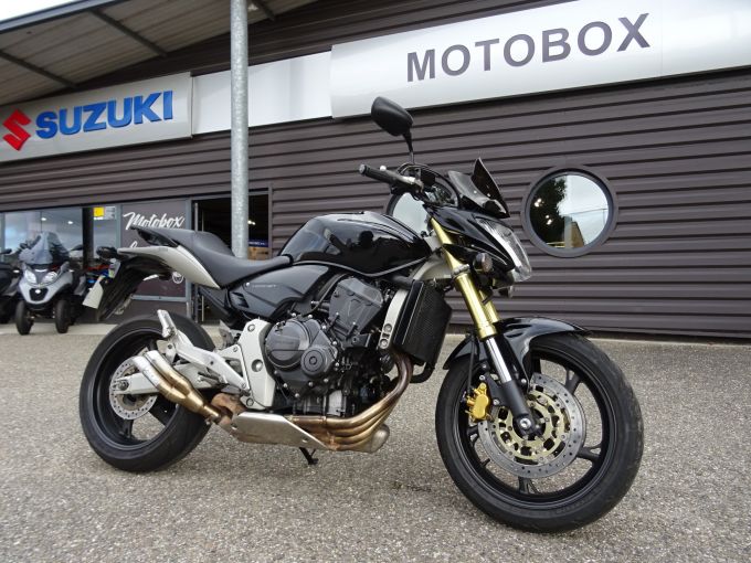 HONDA CB 600 F HORNET 4