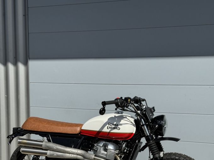 ROYAL ENFIELD Interceptor 650 4