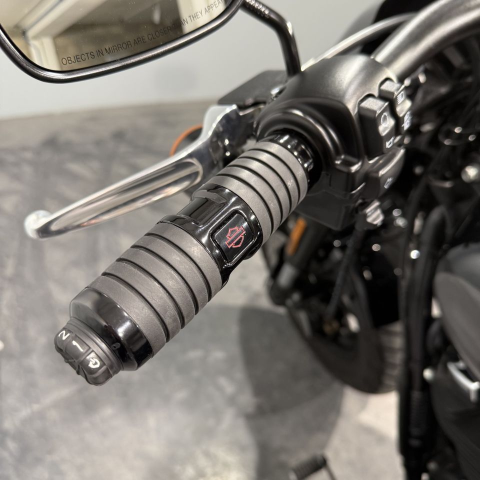 HARLEY-DAVIDSON SOFTAIL FAT BOB 1868 4