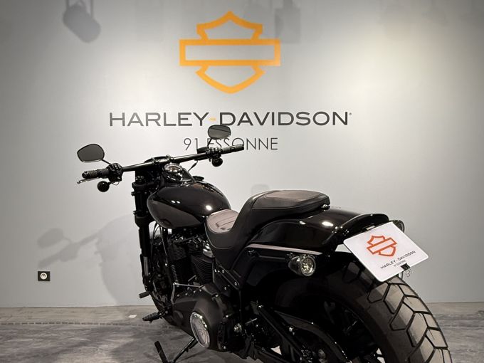 HARLEY-DAVIDSON SOFTAIL FAT BOB 1868 4