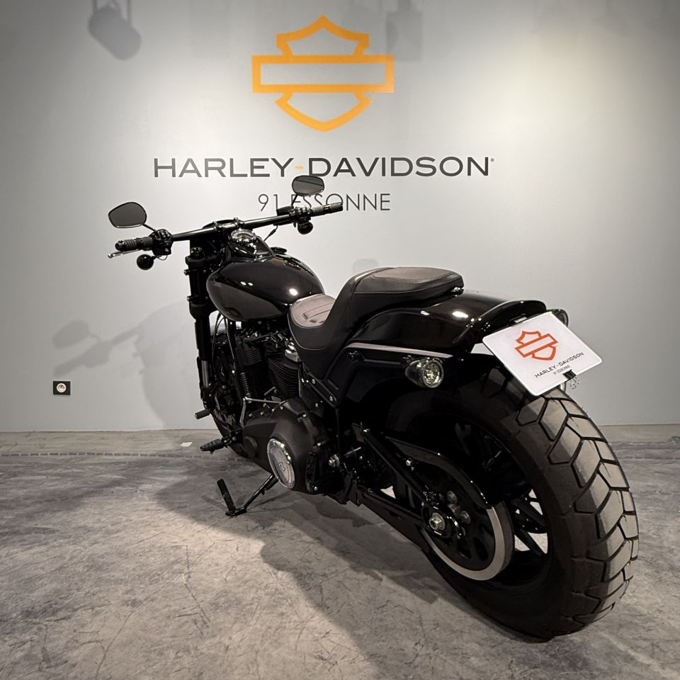 HARLEY-DAVIDSON SOFTAIL FAT BOB 1868 4