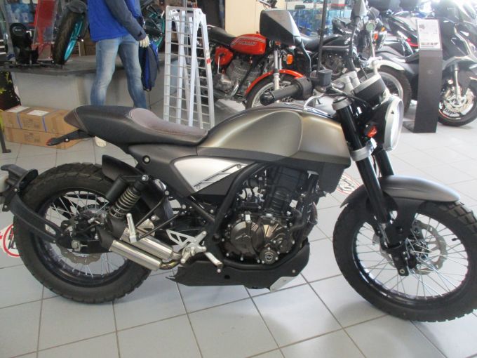 RIEJU CENTURY 125 4