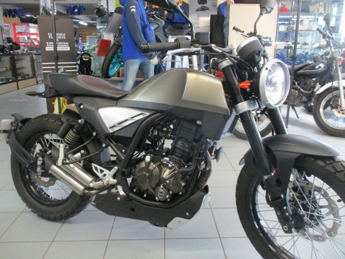 RIEJU CENTURY 125 4