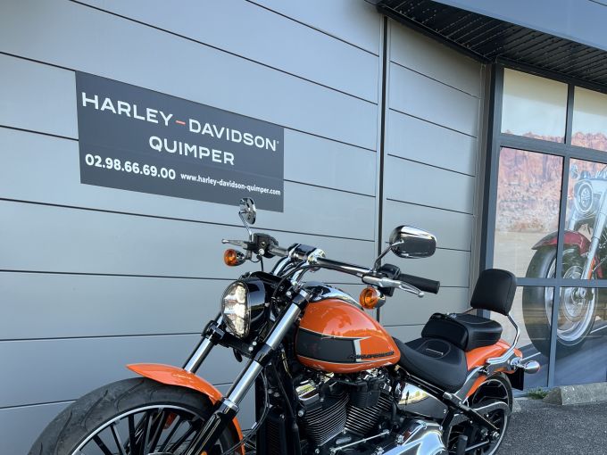 HARLEY-DAVIDSON SOFTAIL BREAKOUT 1923 4