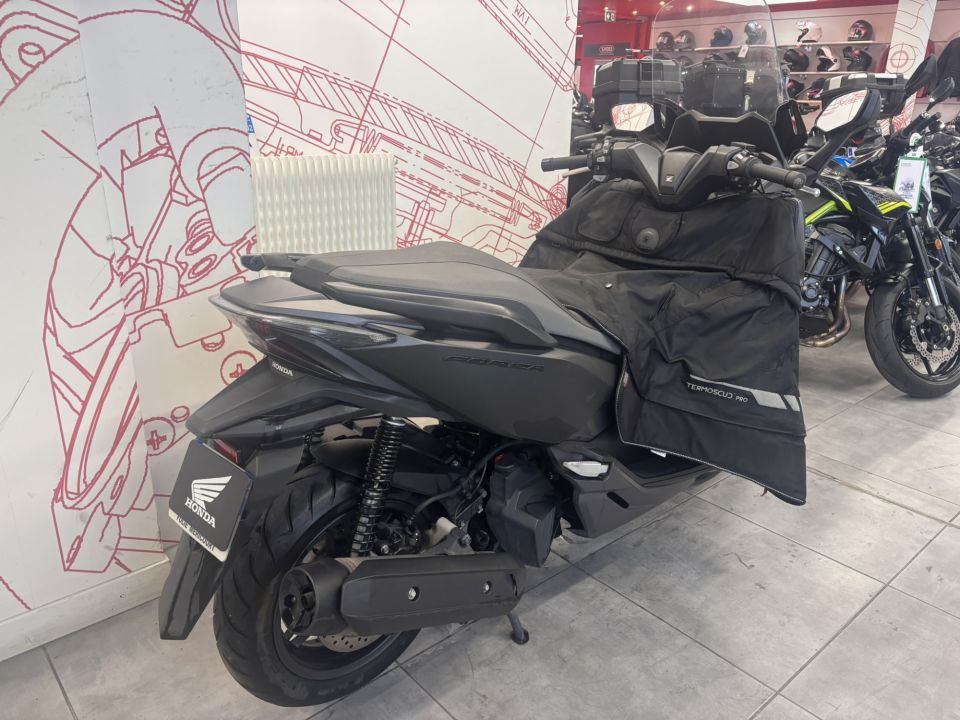 HONDA NSS FORZA 125 4