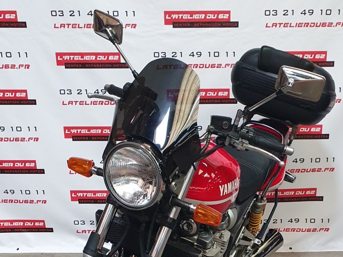 YAMAHA XJR 1300 SP 4