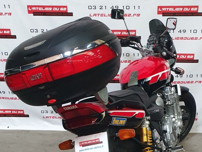 YAMAHA XJR 1300 SP 4