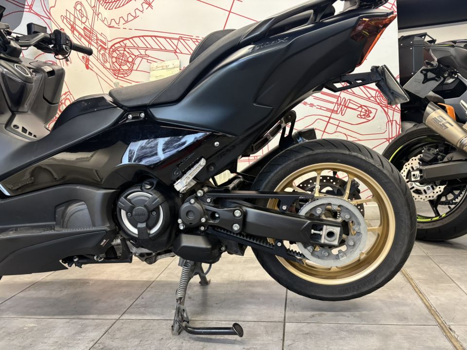 YAMAHA XP T-MAX 560 4