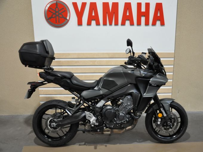 YAMAHA TRACER 9 4