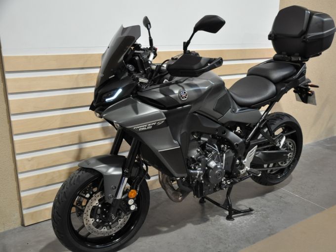 YAMAHA TRACER 9 4