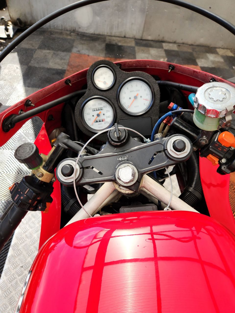 DUCATI 851 STRADA 4