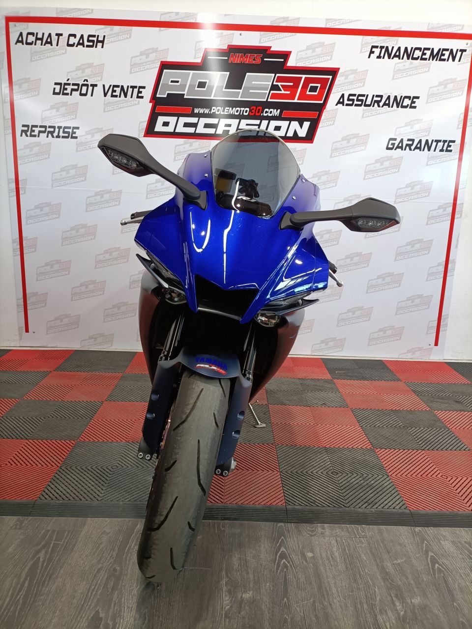YAMAHA YZF 1000 R1 4