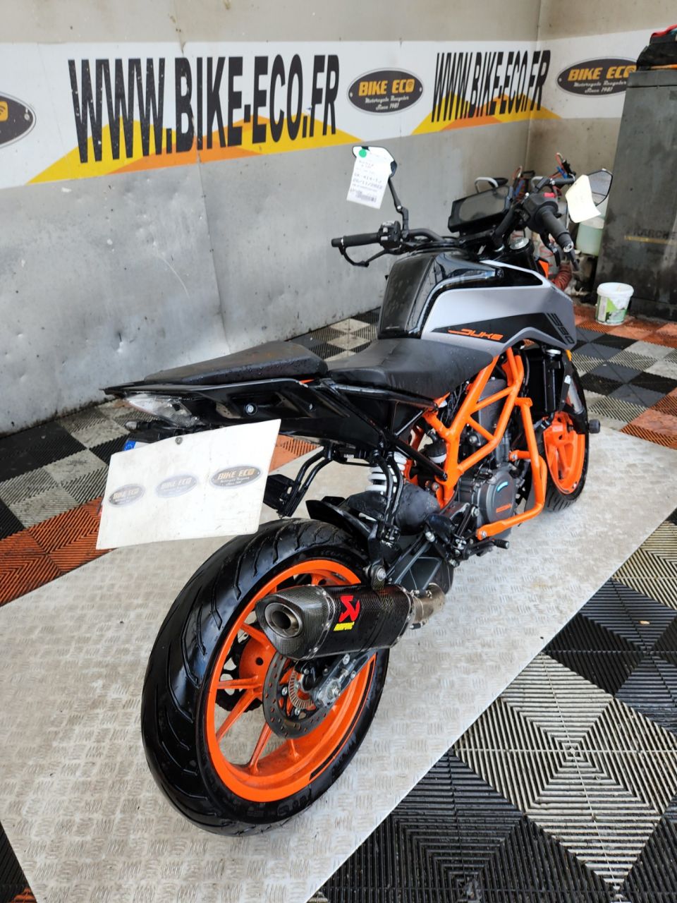 KTM 390 DUKE 4