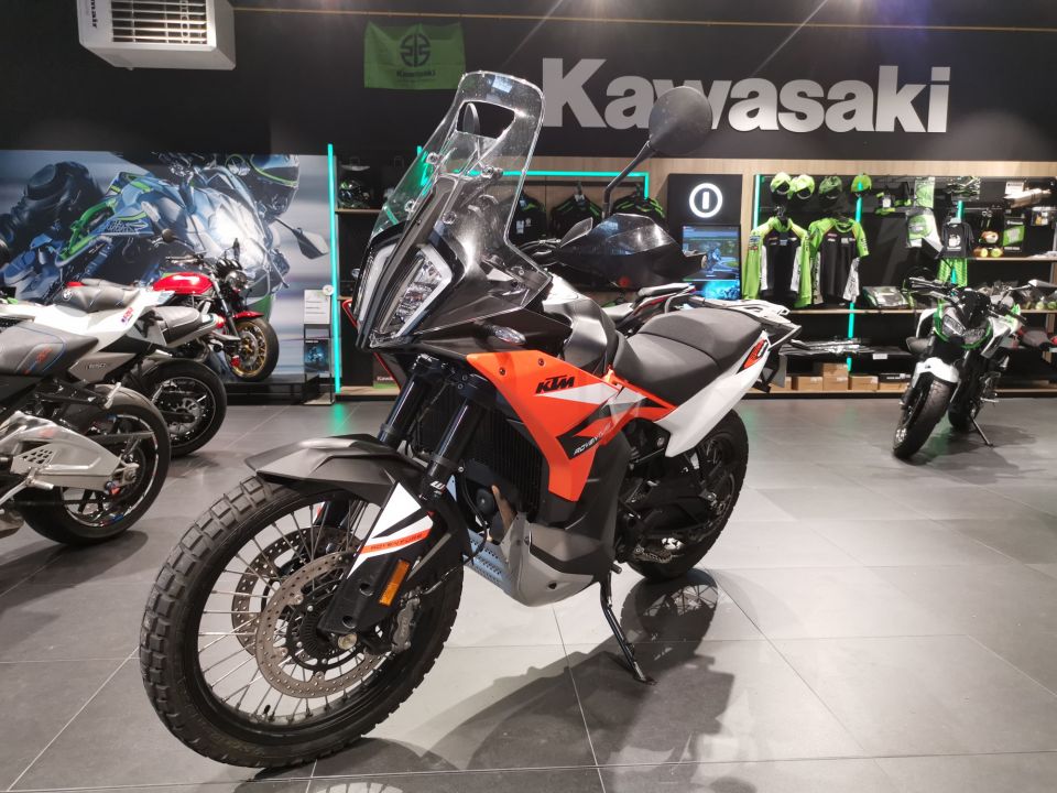 KTM 890 ADVENTURE 4