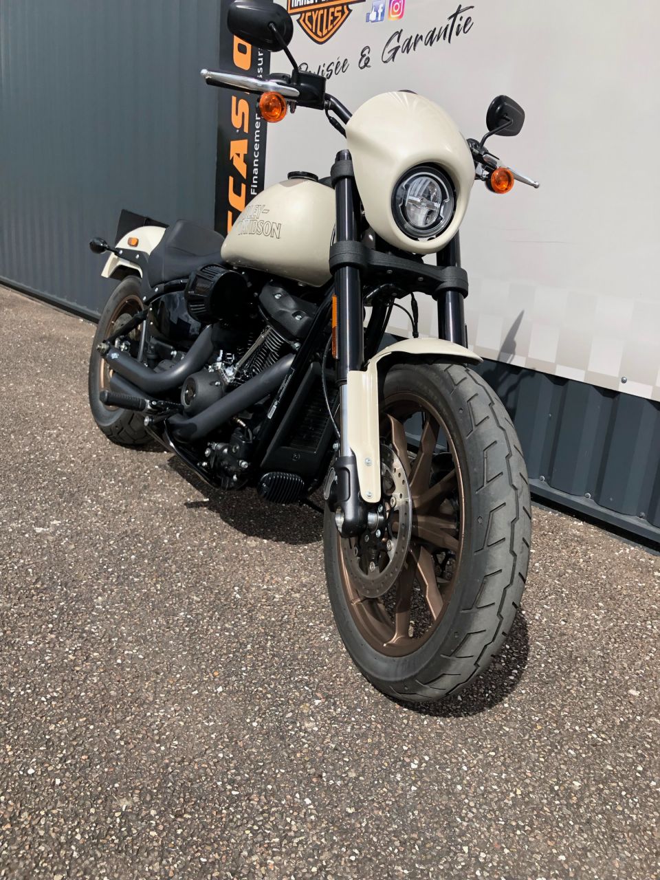 HARLEY-DAVIDSON SOFTAIL LOW RIDER 1923 S 4