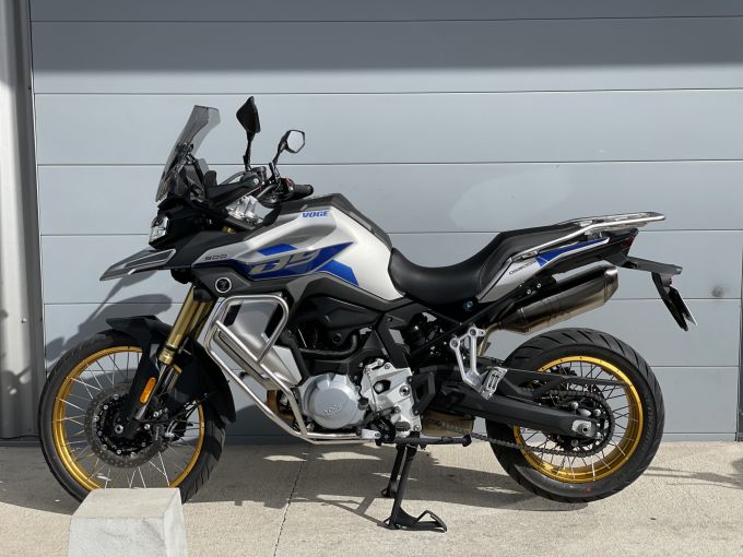VOGE 900 DSX 4