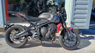 TRIUMPH TRIDENT 660 - 2023