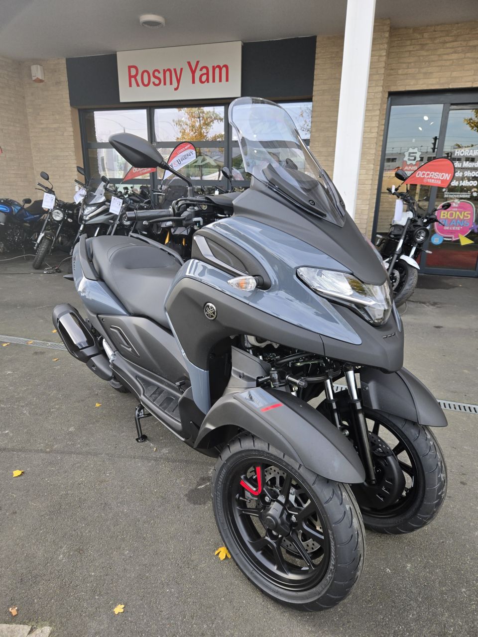 YAMAHA TRICITY 300 4