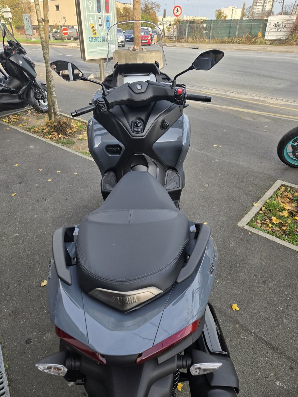 YAMAHA TRICITY 300 4