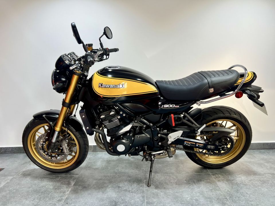 KAWASAKI Z900 RS SE 4