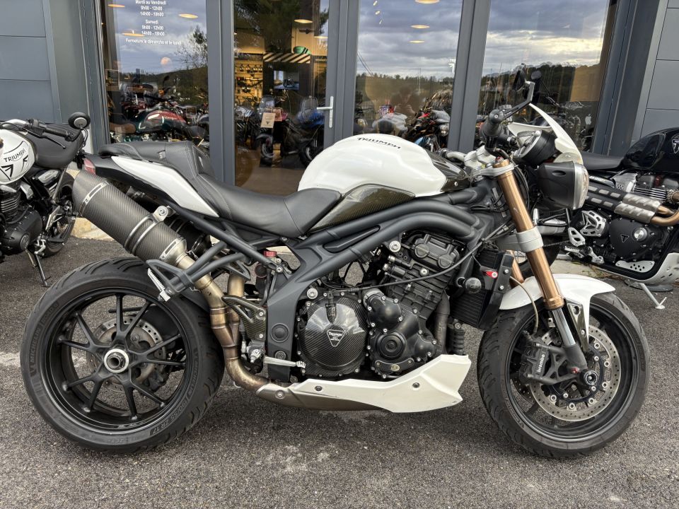 TRIUMPH SPEED TRIPLE 1050 4