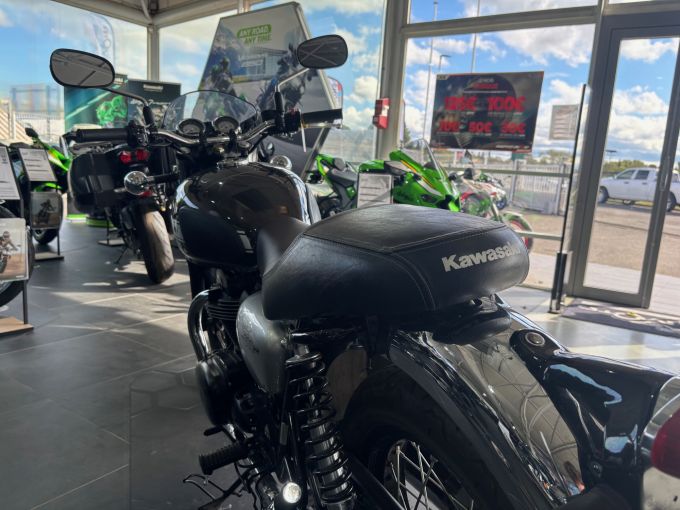 KAWASAKI W 800 4
