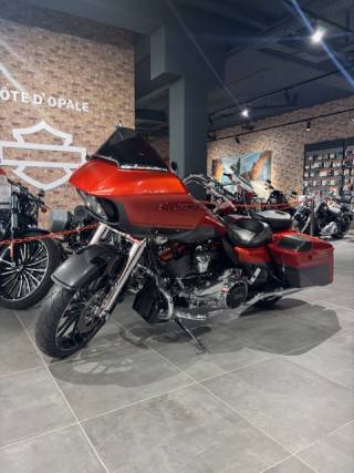 HARLEY-DAVIDSON TOURING ROAD GLIDE 1977 CVO - 2018