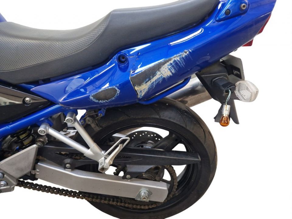 SUZUKI GSF 600 BANDIT 4
