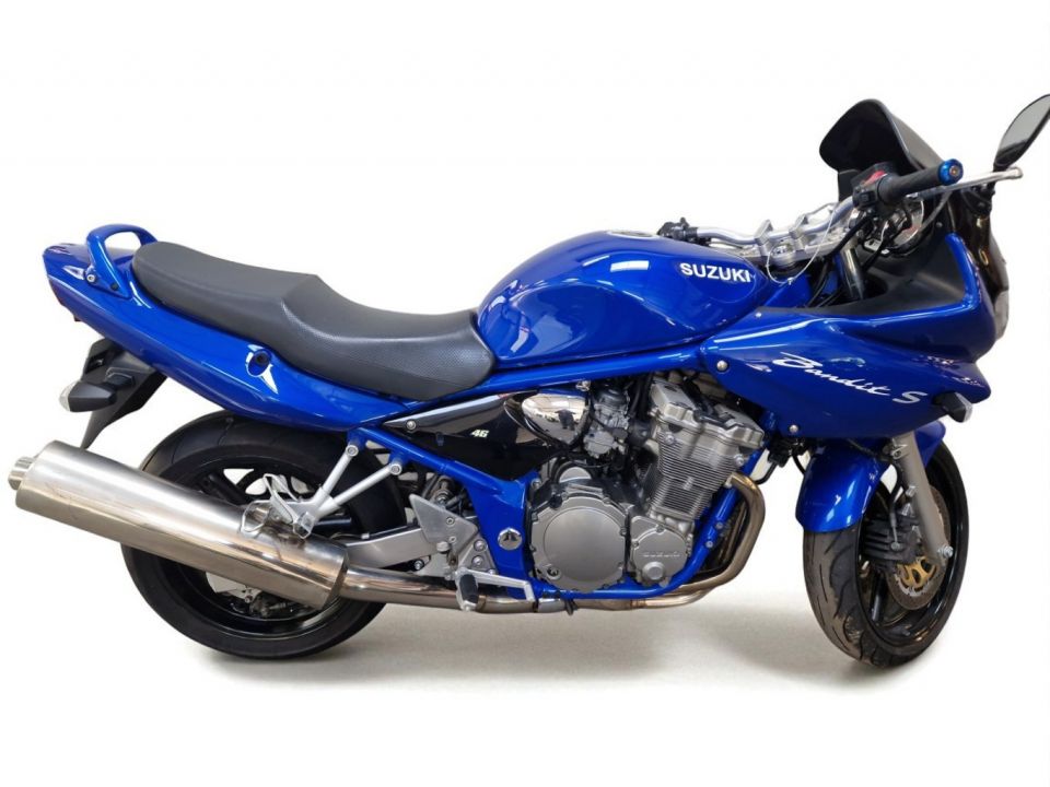 SUZUKI GSF 600 BANDIT 4