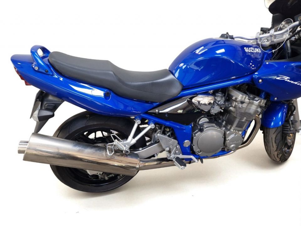SUZUKI GSF 600 BANDIT 4