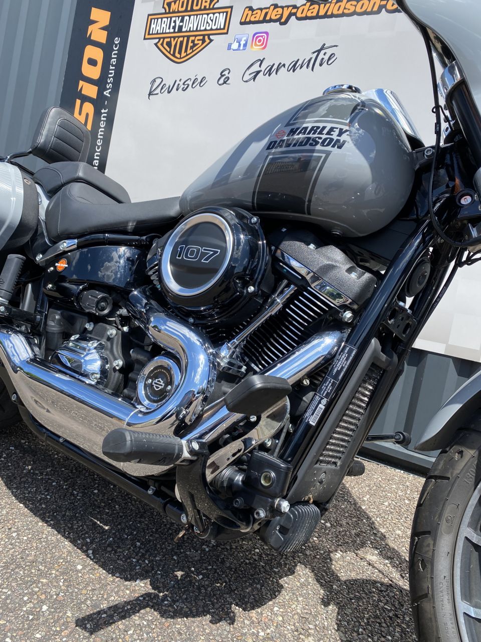 HARLEY-DAVIDSON SOFTAIL SPORT GLIDE 1745 4